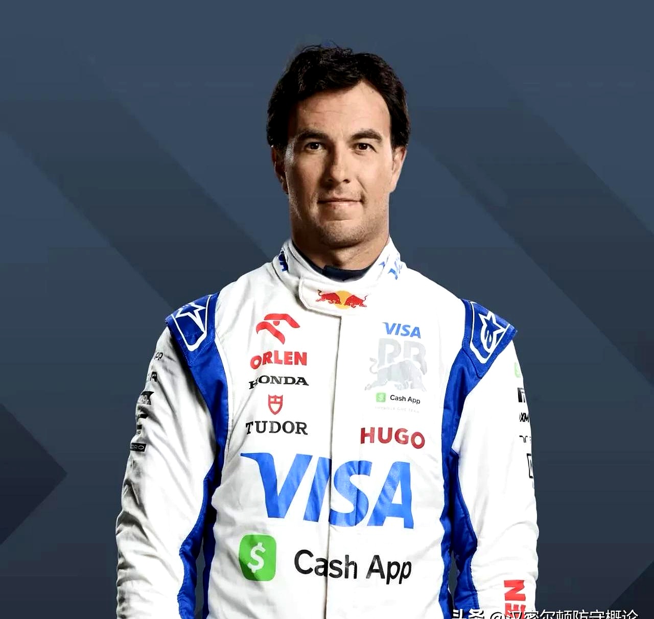 爱游戏在线-哈斯车队鏖战红牛二队，佩雷兹惊艳四座