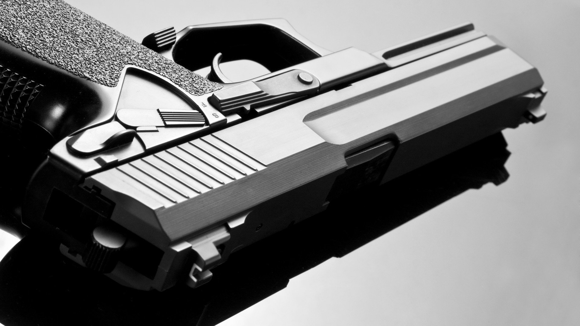 爱游戏官网-天启时刻，当篮球圣殿奏响足球硬仗之王的狂想