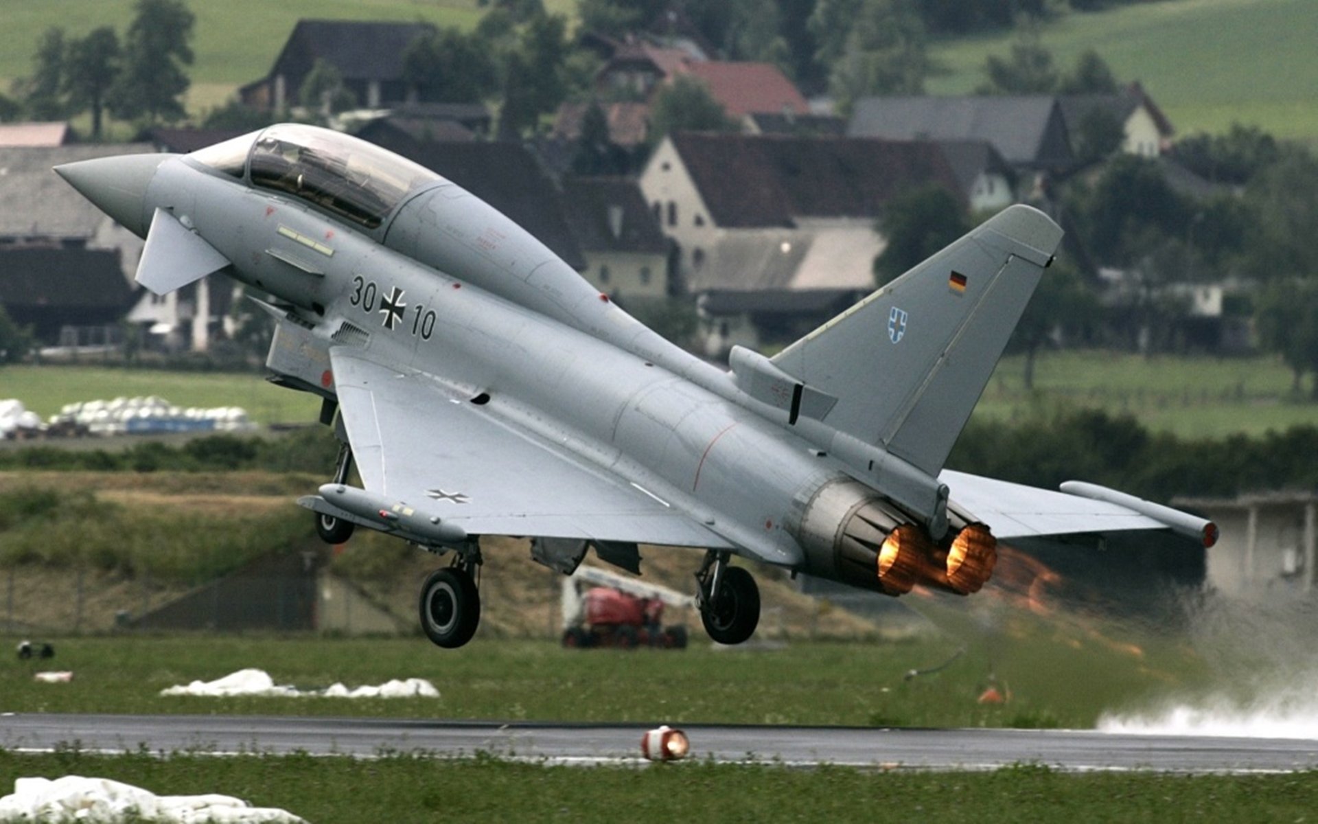 选项（任选其一）