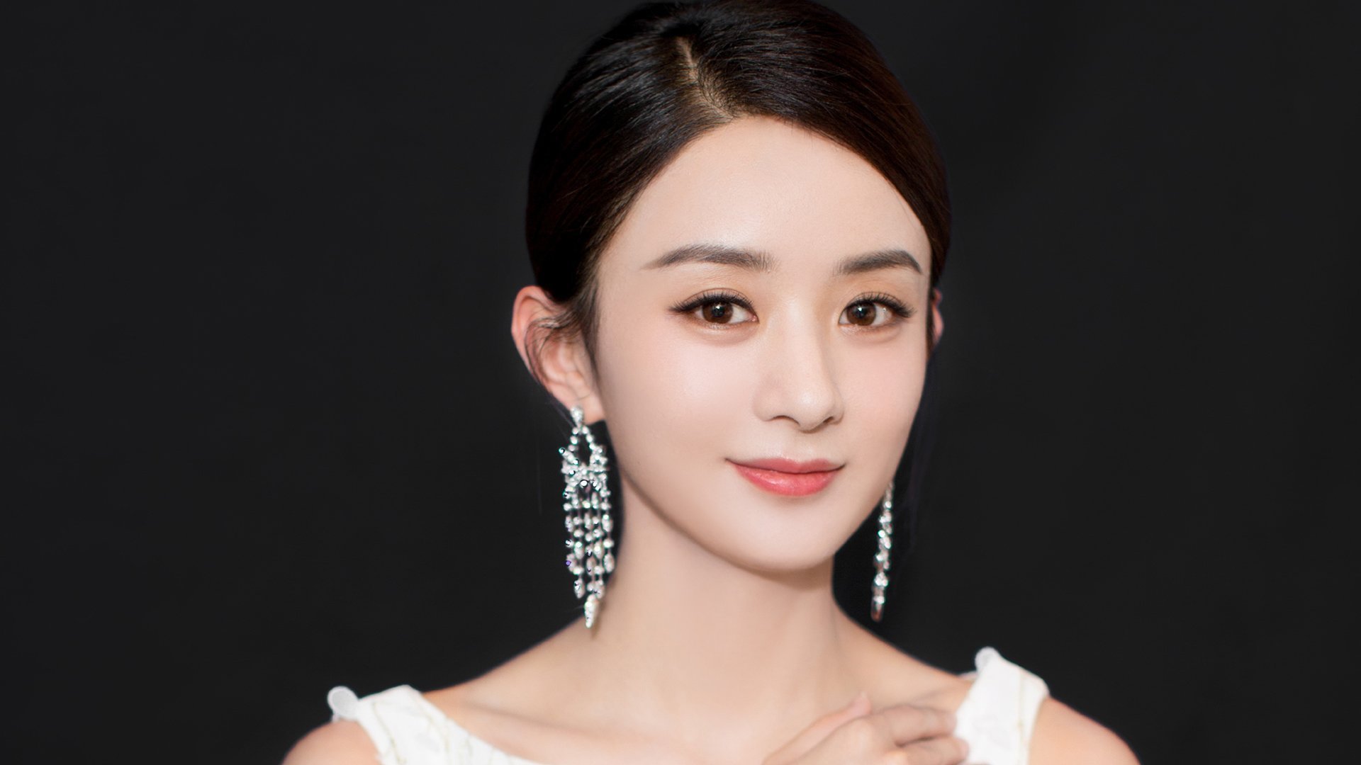 绿茵场上的文明对话,2026世界杯E组焦点战,内马尔以艺术足球回应强硬对抗,葡萄牙横扫泰国书写新篇章